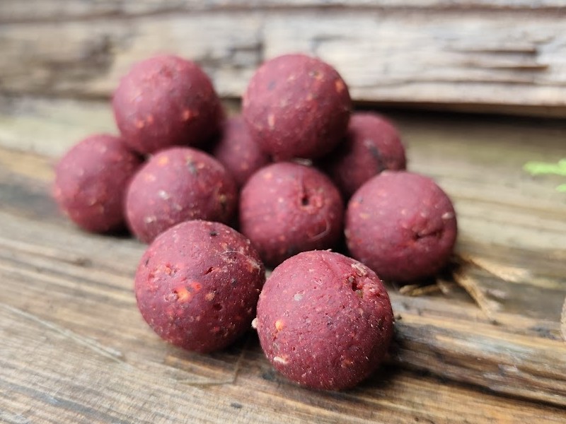 Boilies ROBIN X 1 Kg - Vyber velikost: 20 mm