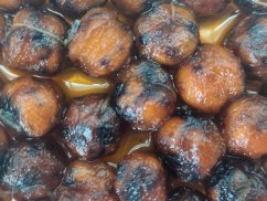 Rohlíkové boilies v dipu – bomba kombinace chuti a vůně, co prostě fungje!  Kuličky se koupou v parádním dipu, který po vhození do vody okamžitě začne lákat ryby kolem sebe.